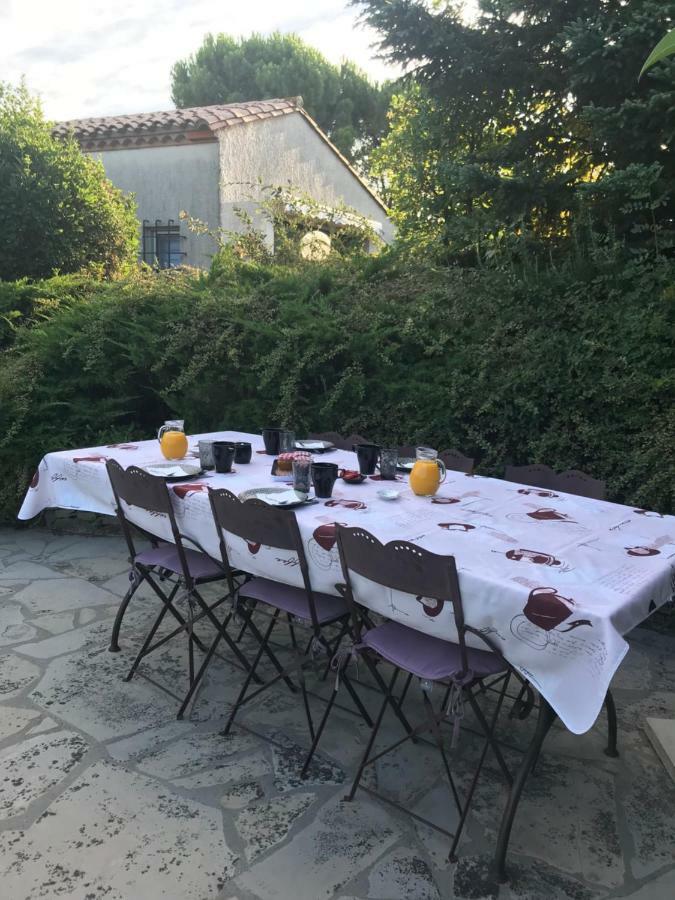 Le Jardin De La Cite Bed & Breakfast Carcassonne Eksteriør bilde